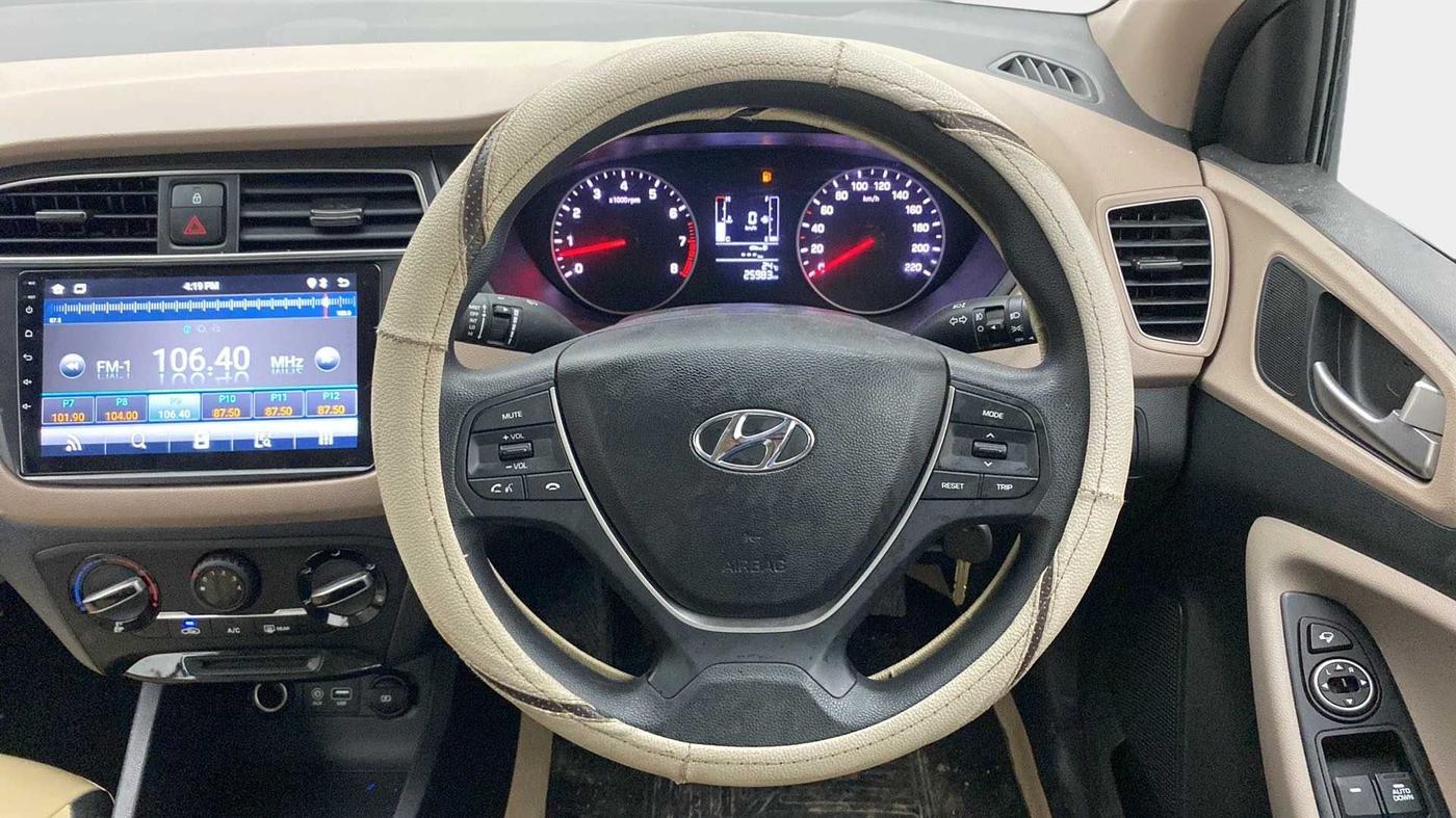 2019 Hyundai Elite i20 SPORTZ PLUS 1.2, Petrol, Manual, 25,914 km, Steering Wheel Close Up