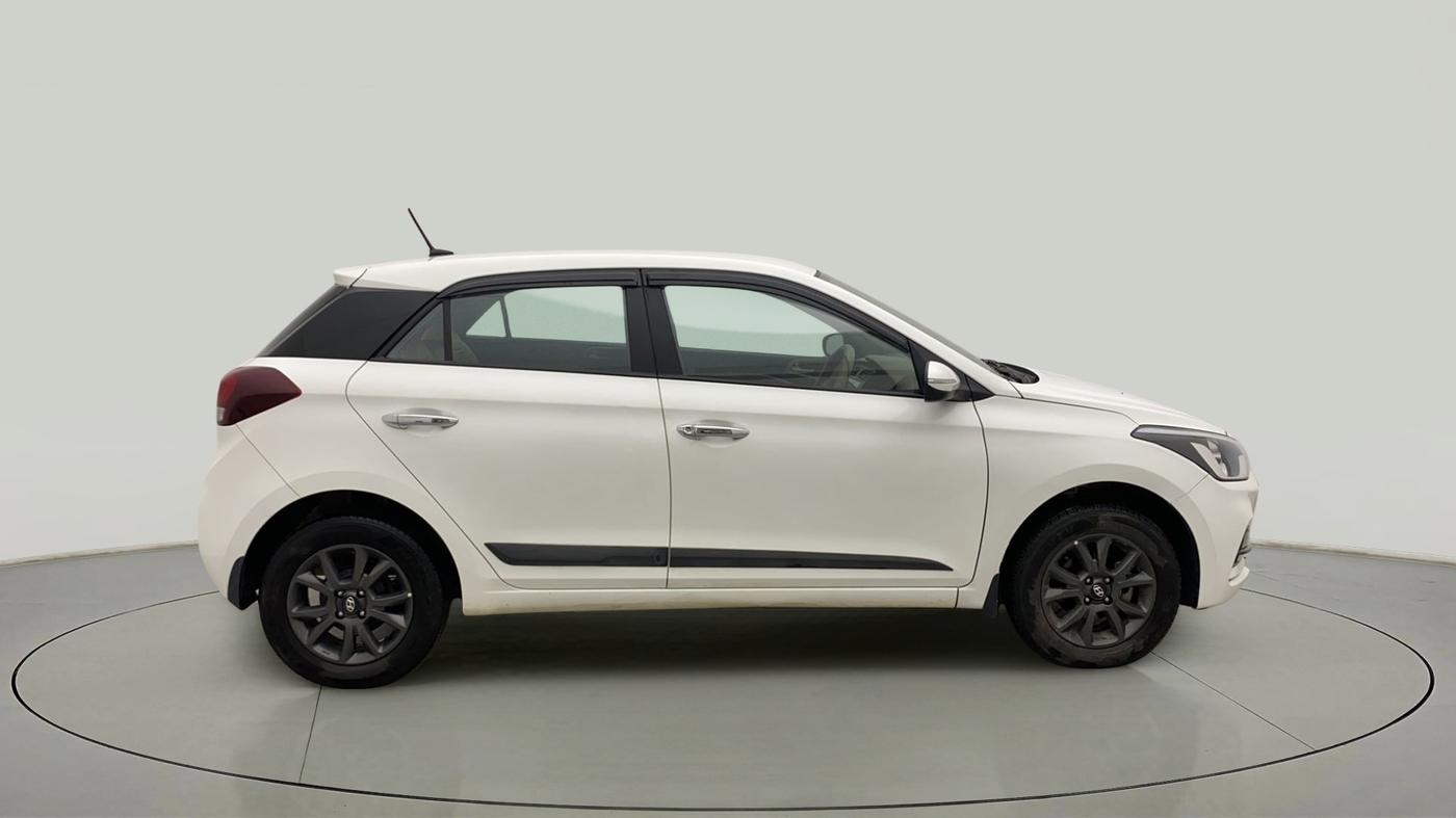 2019 Hyundai Elite i20 SPORTZ PLUS 1.2, Petrol, Manual, 25,914 km, Right Side View