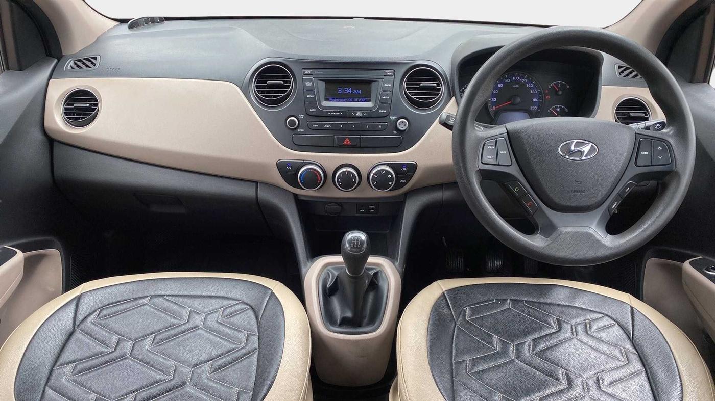 2018 Hyundai Xcent E+, Petrol, Manual, 73,536 km, Dashboard