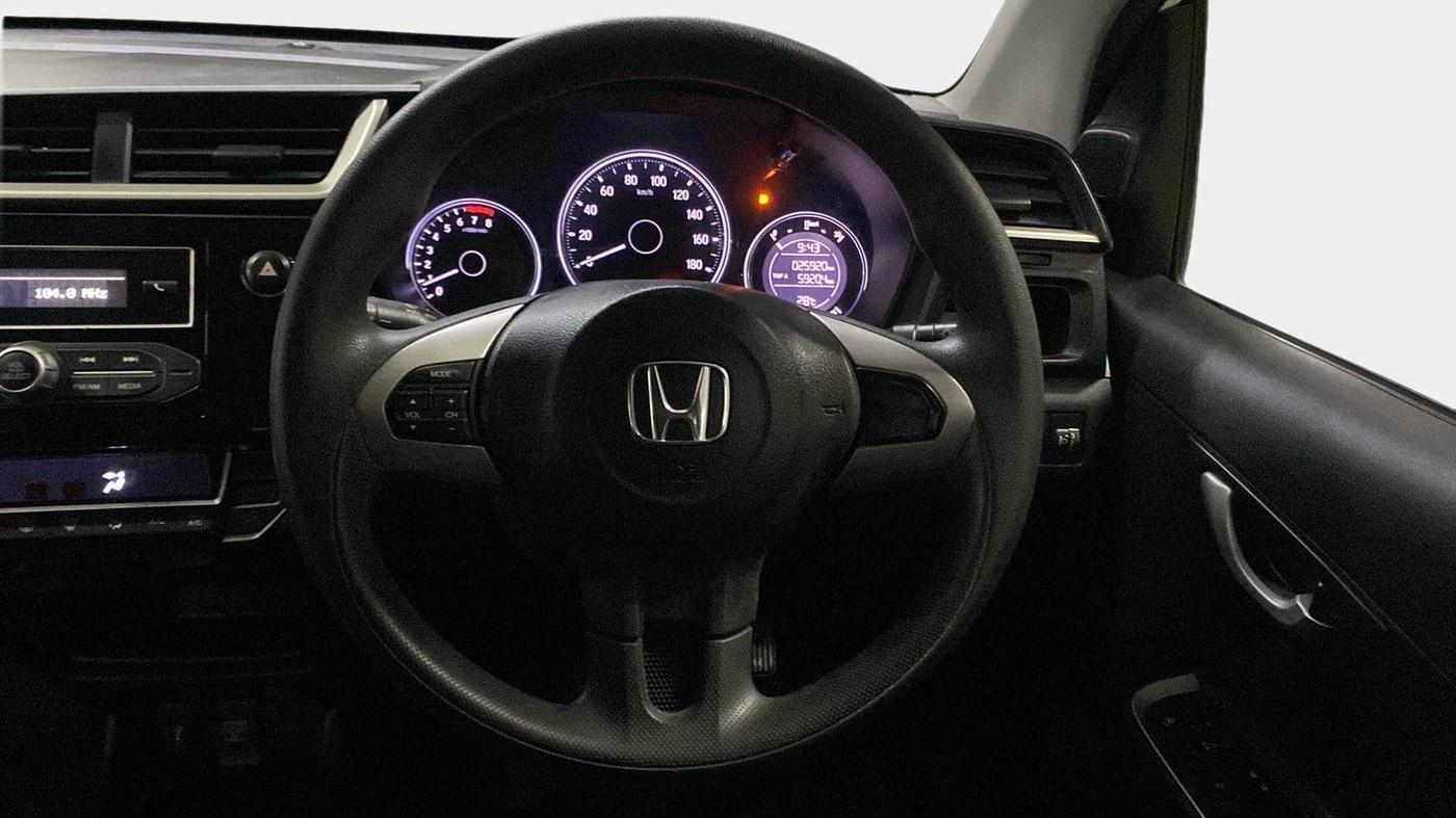 2016 Honda BR-V 1.5L I-VTEC V, Petrol, Manual, 25,920 km, Steering Wheel Close Up