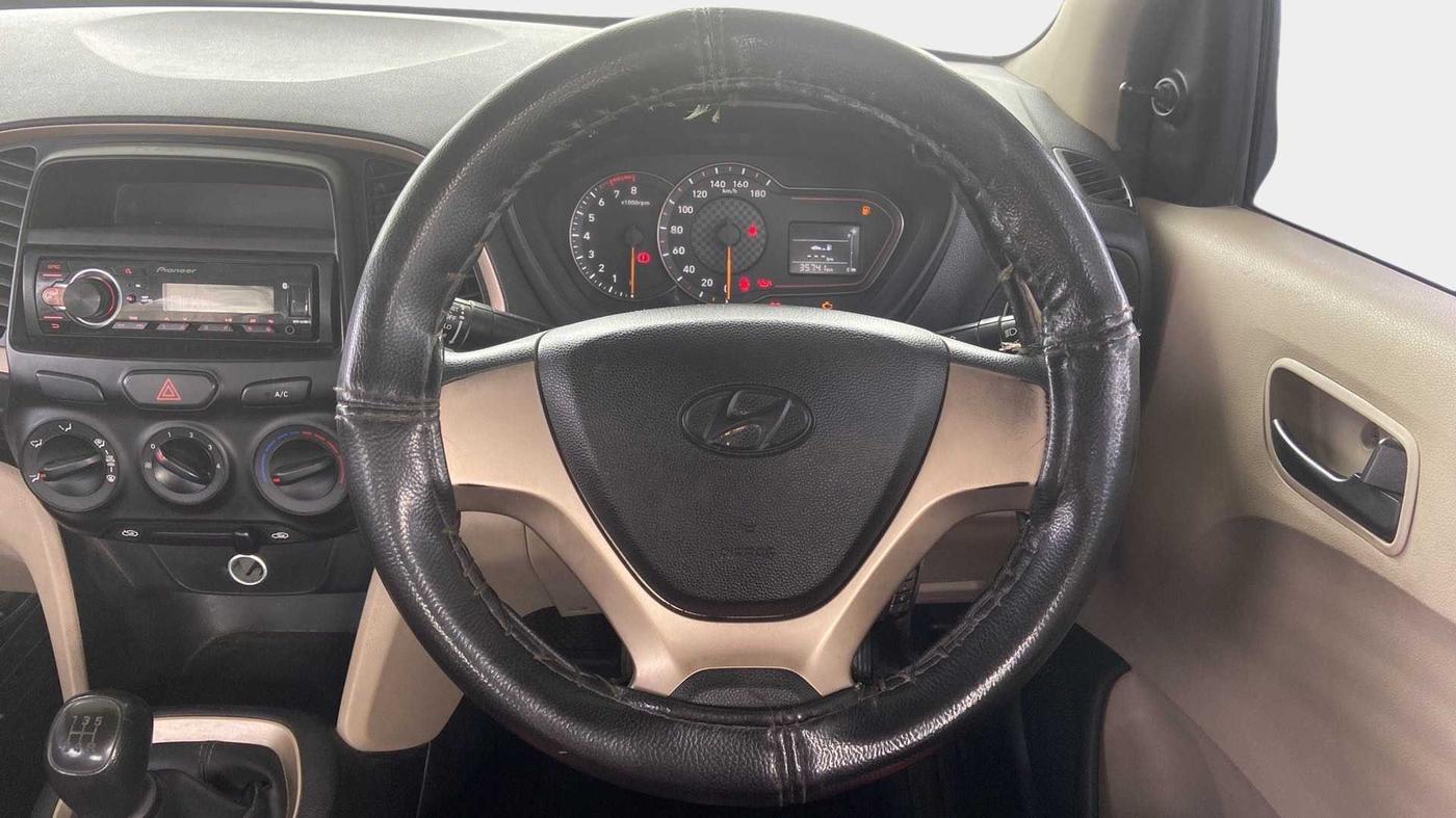 2019 Hyundai NEW SANTRO ERA EXECUTIVE, Petrol, Manual, 35,773 km, Steering Wheel Close Up