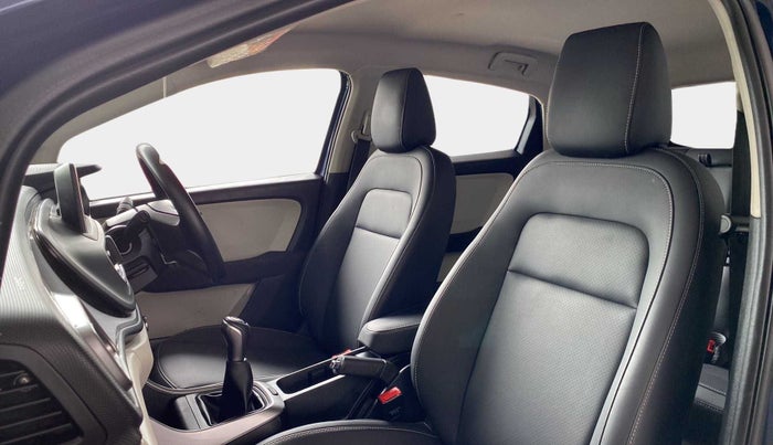 2023 Tata ALTROZ XZ PLUS DIESEL, Diesel, Manual, 38,220 km, Right Side Front Door Cabin