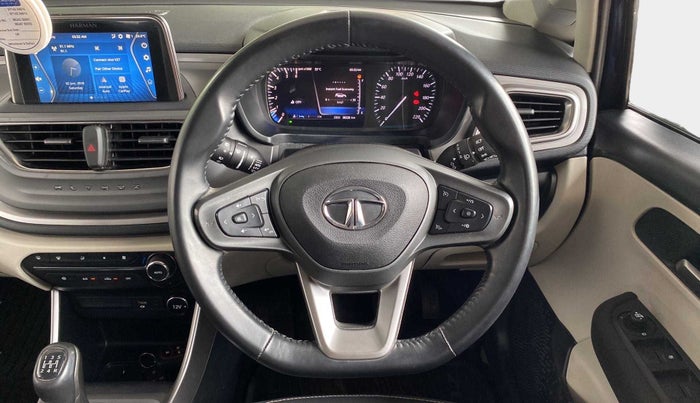 2023 Tata ALTROZ XZ PLUS DIESEL, Diesel, Manual, 38,220 km, Steering Wheel Close Up