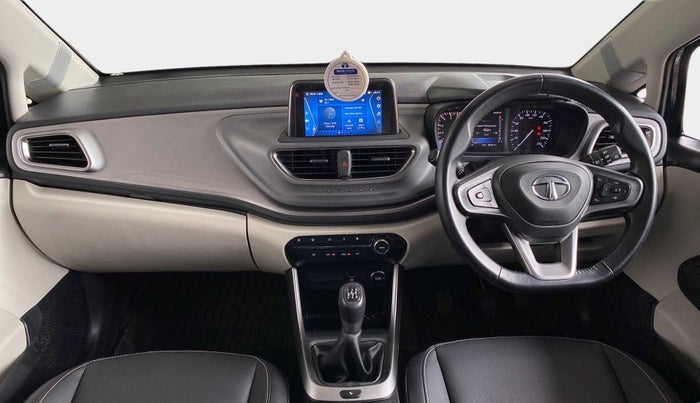 2023 Tata ALTROZ XZ PLUS DIESEL, Diesel, Manual, 38,220 km, Dashboard