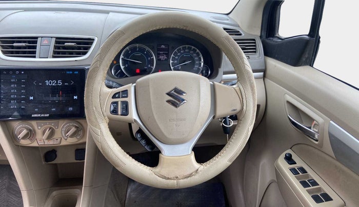 2016 Maruti Ertiga ZDI SHVS, Diesel, Manual, 65,832 km, Steering Wheel Close Up