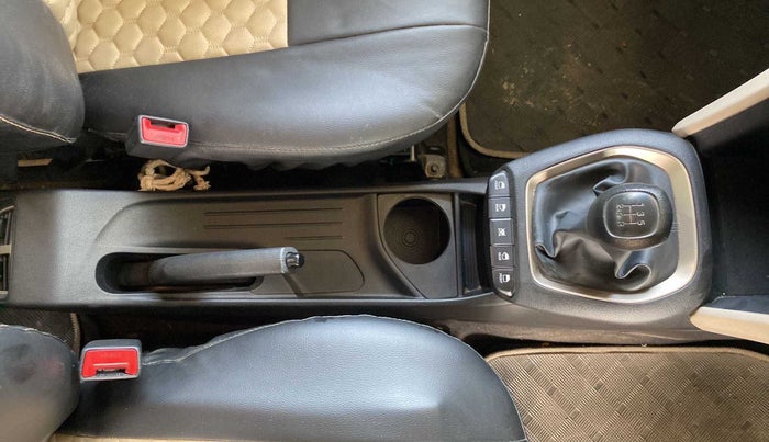 2019 Hyundai NEW SANTRO MAGNA, Petrol, Manual, 12,463 km, Gear Lever