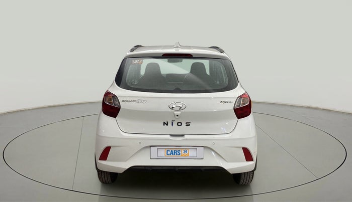 2022 Hyundai GRAND I10 NIOS SPORTZ 1.2 KAPPA VTVT, Petrol, Manual, 15,665 km, Back/Rear