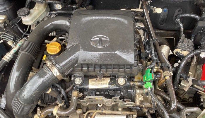 2018 Tata NEXON XZ PLUS PETROL, Petrol, Manual, 28,088 km, Open Bonet