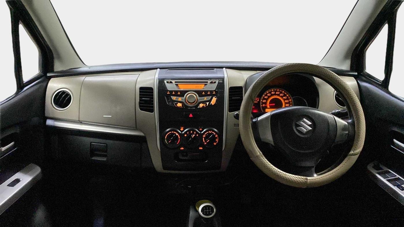 2014 Maruti Wagon R 1.0 VXI, Petrol, Manual, 43,024 km, Dashboard