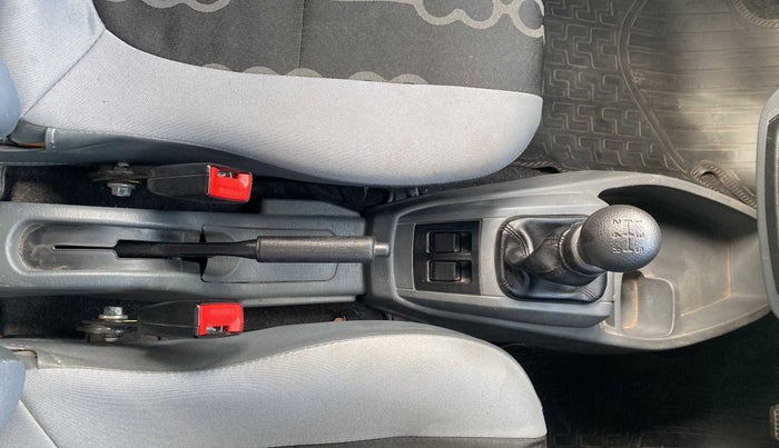 2015 Maruti Alto 800 LXI, Petrol, Manual, 31,450 km, Gear Lever