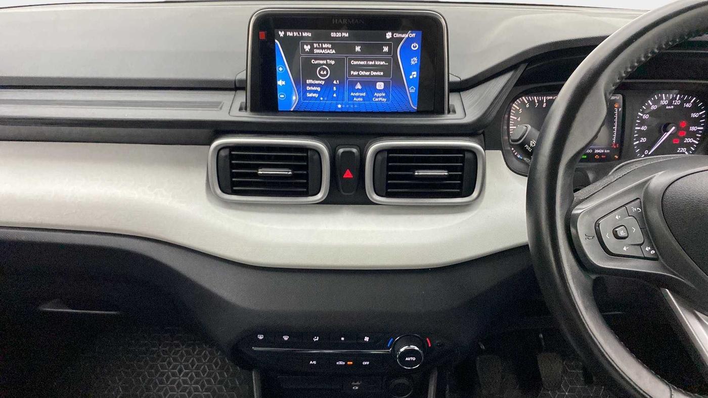 2022 Tata PUNCH CREATIVE  1.2 RTN DUAL TONE, Petrol, Manual, 20,354 km, Air Conditioner