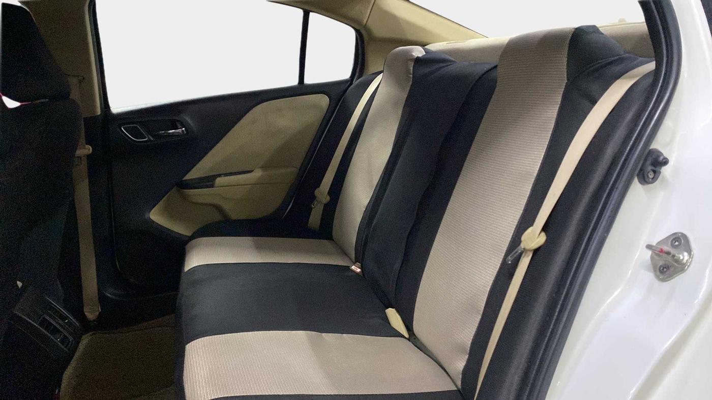 2017 Honda City 1.5L I-VTE V CVT, Petrol, Automatic, 33,140 km, Right Side Rear Door Cabin