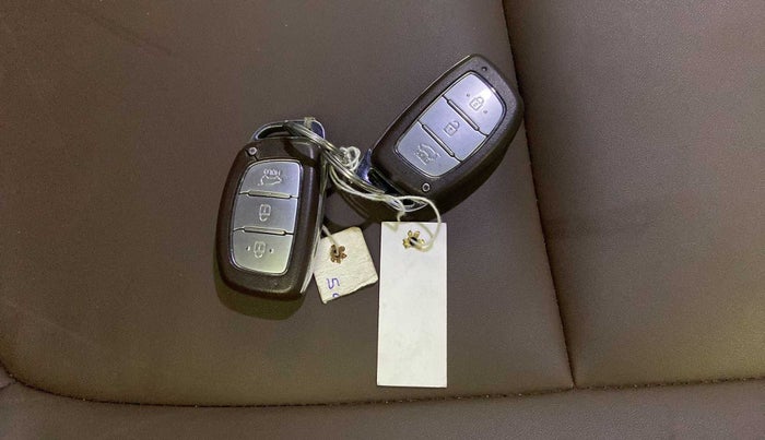 2019 Hyundai Creta SX AT 1.6 PETROL, Petrol, Automatic, 34,348 km, Key Close Up