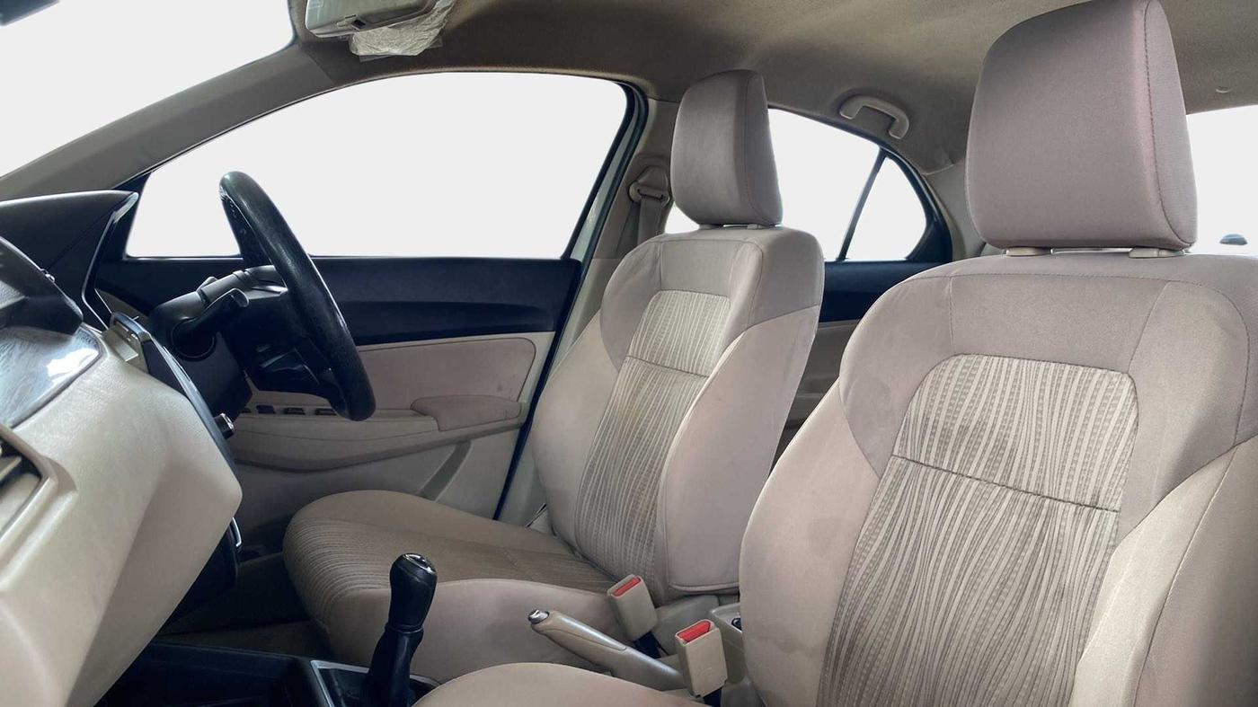 2020 Maruti Dzire VXI, Petrol, Manual, 66,365 km, Right Side Front Door Cabin