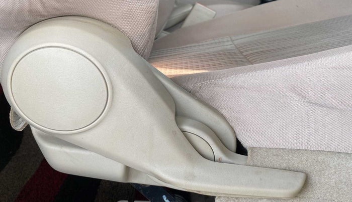 2020 Maruti Dzire VXI, Petrol, Manual, 66,365 km, Driver Side Adjustment Panel