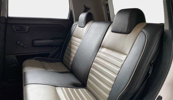 2020 Maruti New Wagon-R LXI CNG 1.0, CNG, Manual, 29,795 km, Right Side Rear Door Cabin