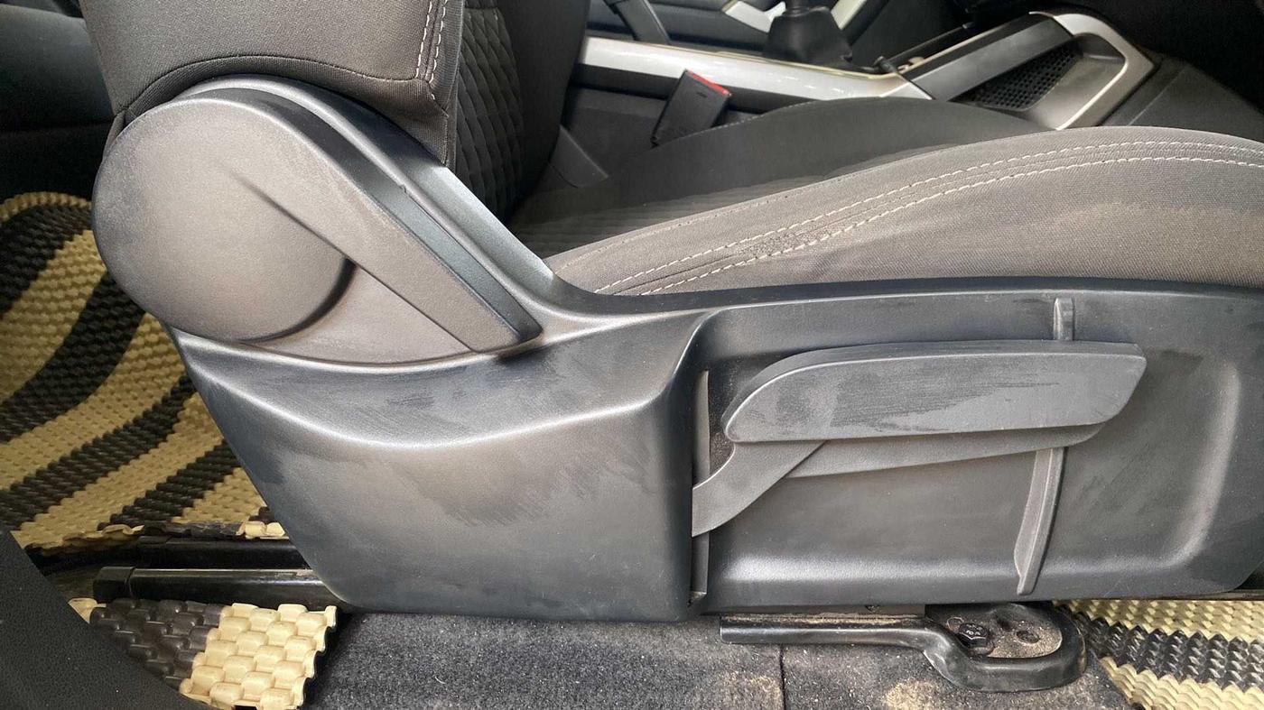 2019 Tata Harrier XT 2.0L KRYOTEC, Diesel, Manual, 36,188 km, Driver Side Adjustment Panel