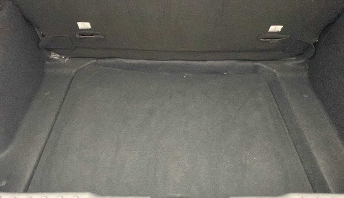 2021 Tata ALTROZ XE PETROL, Petrol, Manual, 9,970 km, Boot Inside
