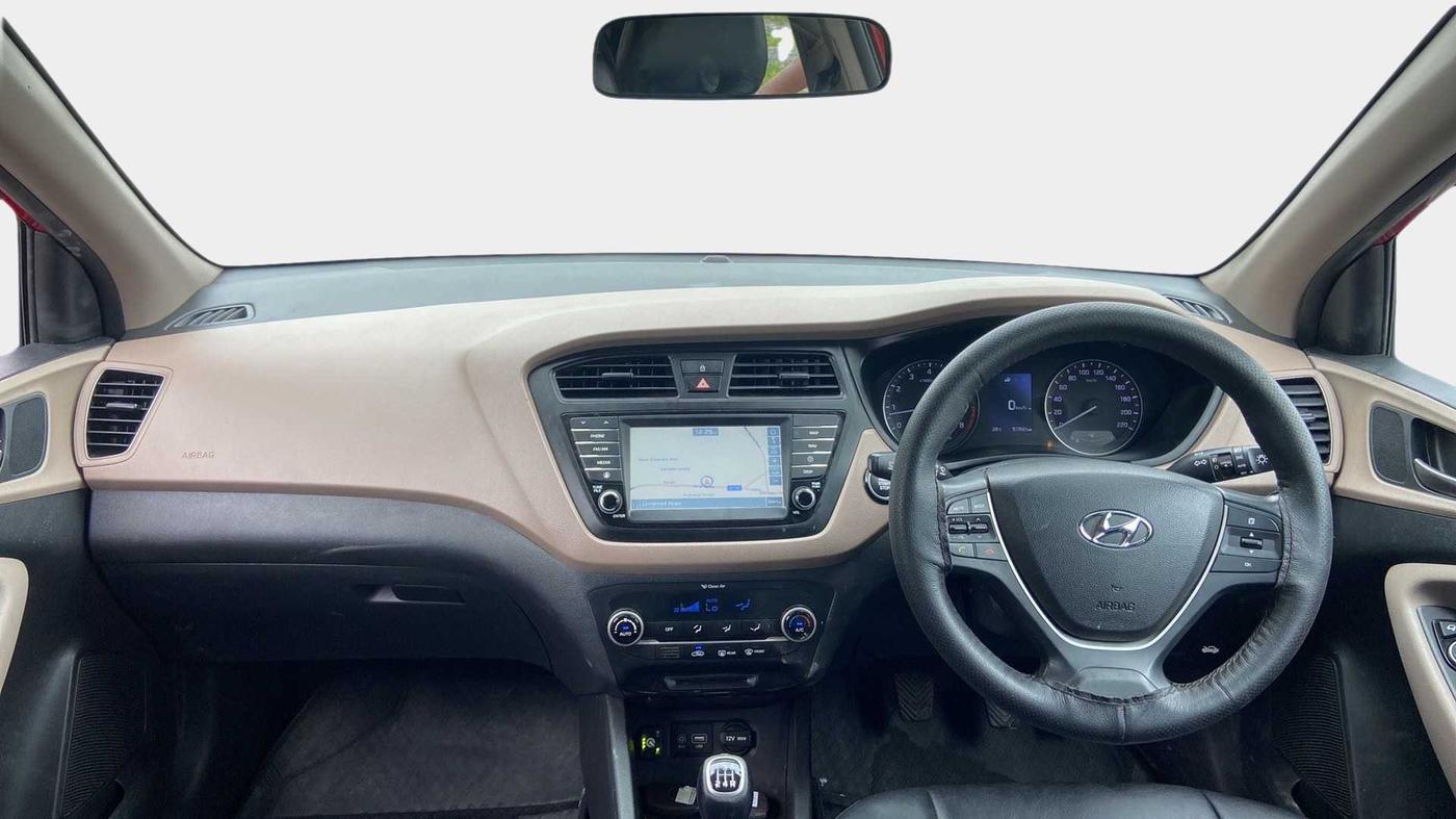 2017 Hyundai Elite i20 ASTA 1.2 (O), CNG, Manual, 57,777 km, Dashboard