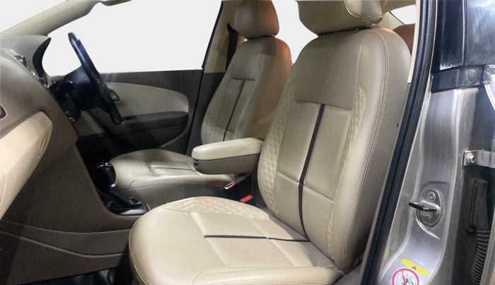 2016 Skoda Rapid AMBITION 1.5 TDI AT, Diesel, Automatic, 49,187 km, Right Side Front Door Cabin