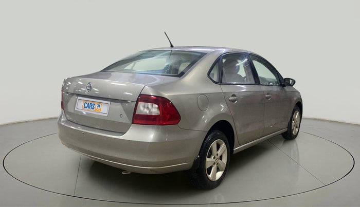 2016 Skoda Rapid AMBITION 1.5 TDI AT, Diesel, Automatic, 49,187 km, Right Back Diagonal