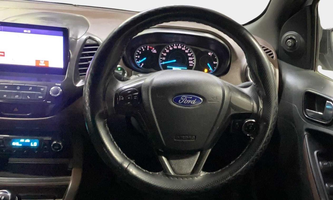 2018 Ford FREESTYLE TITANIUM 1.5 DIESEL, Diesel, Manual, 75,160 km, Steering Wheel Close Up