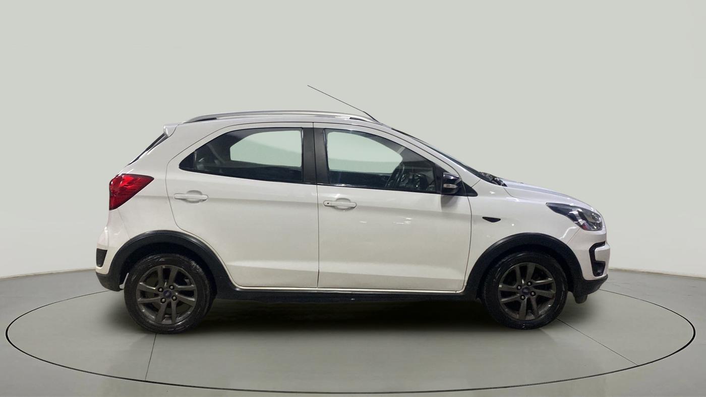 2018 Ford FREESTYLE TITANIUM 1.5 DIESEL, Diesel, Manual, 75,160 km, Right Side View