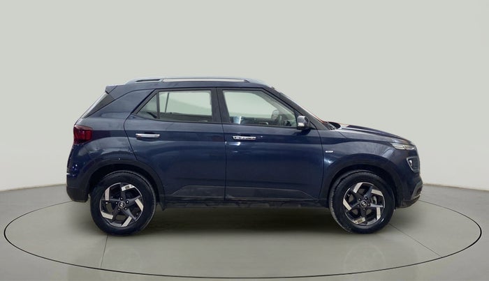 2021 Hyundai VENUE SX PLUS 1.0 TURBO DCT, Petrol, Automatic, 18,198 km, Right Side View