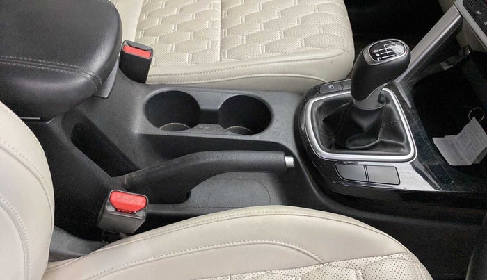 2020 KIA SELTOS HTX 1.5 PETROL, Petrol, Manual, 50,585 km, Gear Lever