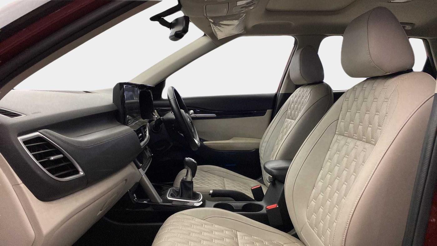 2020 KIA SELTOS HTX 1.5 PETROL, Petrol, Manual, 50,585 km, Right Side Front Door Cabin