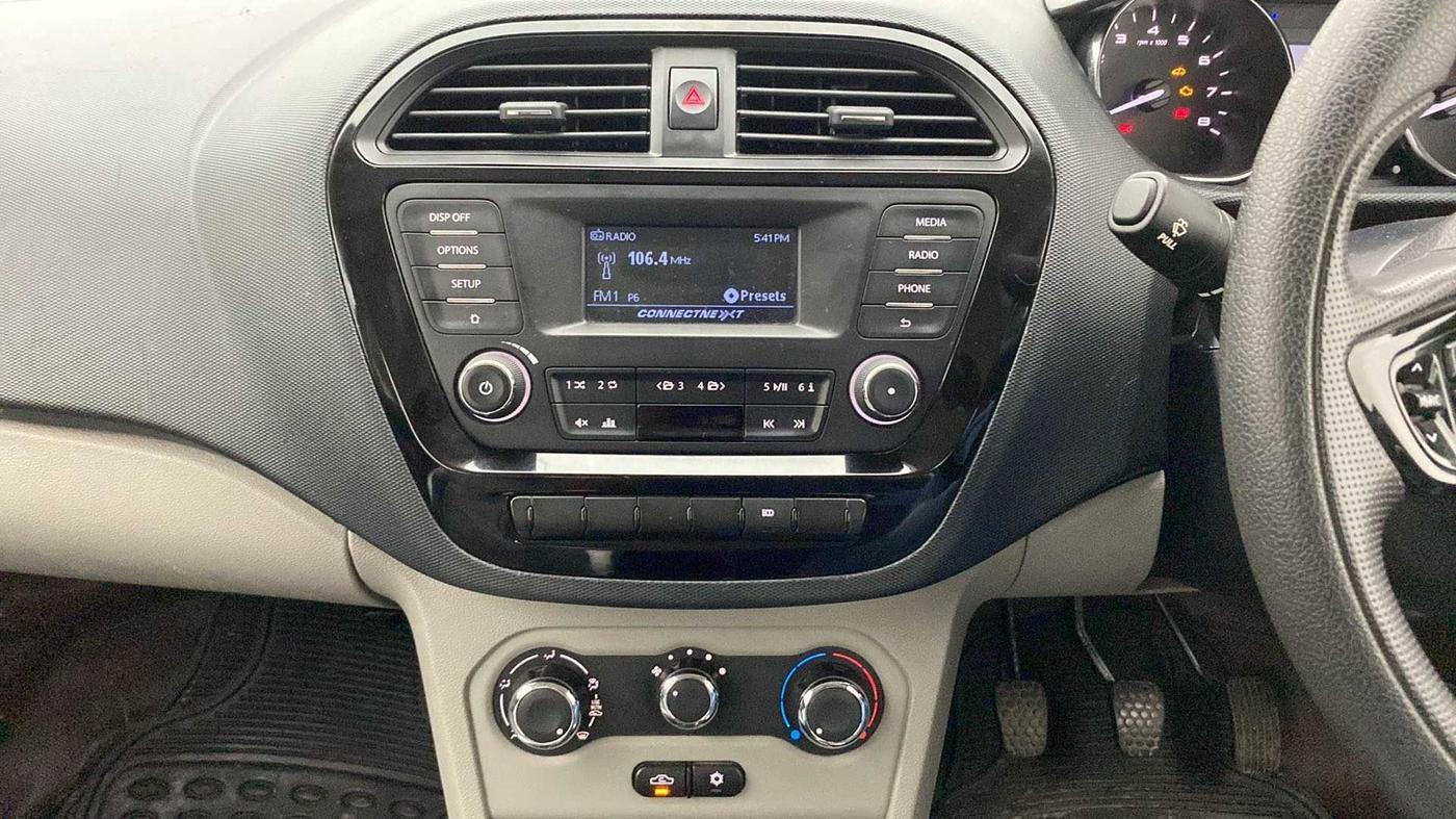2019 Tata Tiago XZ PETROL, Petrol, Manual, 65,331 km, Air Conditioner