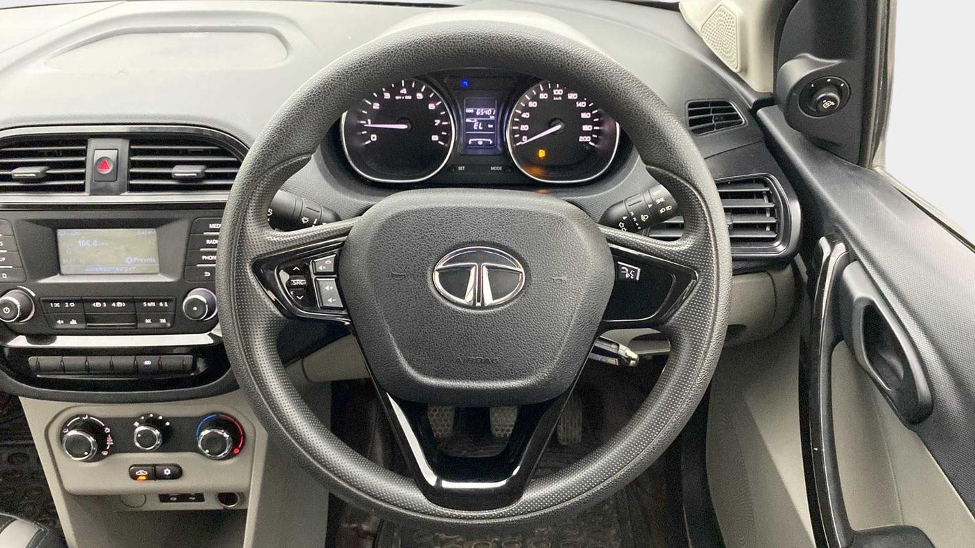2019 Tata Tiago XZ PETROL, Petrol, Manual, 65,331 km, Steering Wheel Close Up