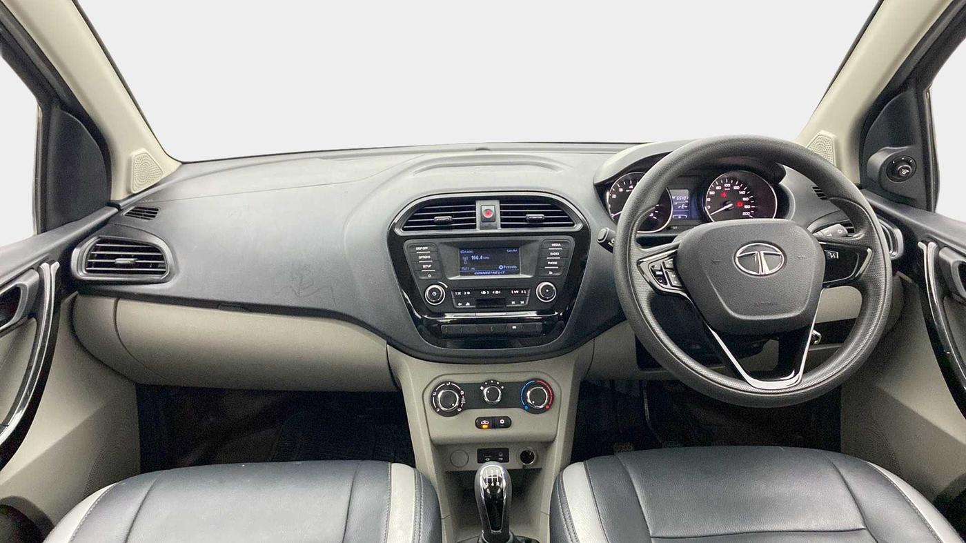 2019 Tata Tiago XZ PETROL, Petrol, Manual, 65,331 km, Dashboard