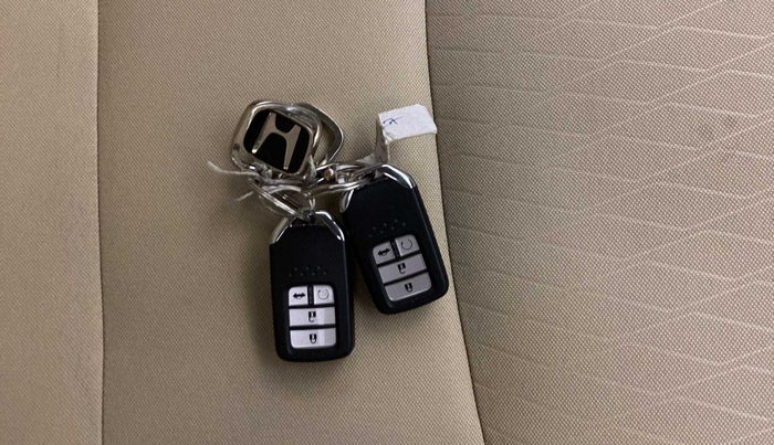 2021 Honda City 1.5L I-VTE V CVT, Petrol, Automatic, 19,655 km, Key Close Up