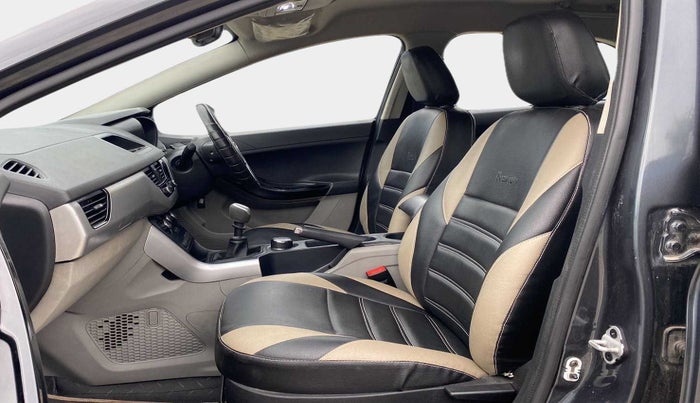 2018 Tata NEXON XM PETROL, Petrol, Manual, 62,850 km, Right Side Front Door Cabin