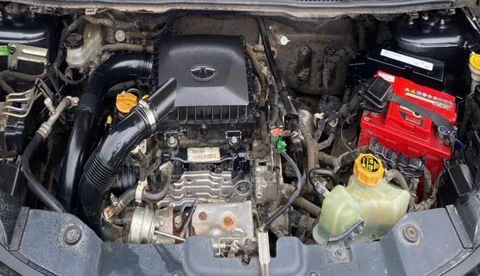 2018 Tata NEXON XM PETROL, Petrol, Manual, 62,850 km, Open Bonet