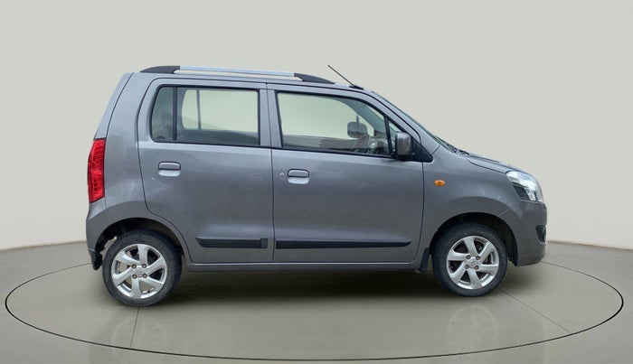 2017 Maruti Wagon R 1.0 VXI, Petrol, Manual, 22,789 km, Right Side