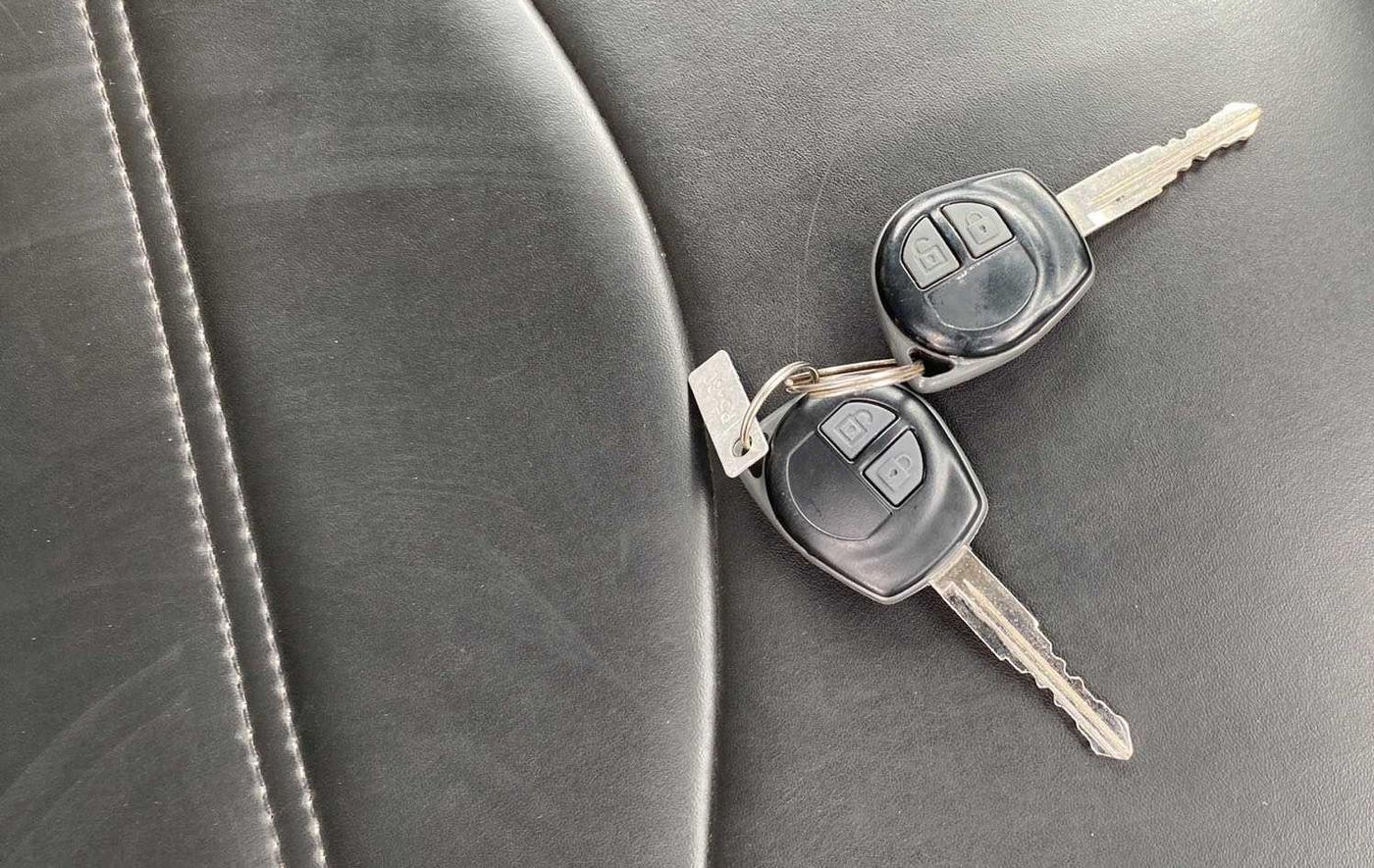 2017 Maruti Wagon R 1.0 VXI, Petrol, Manual, 22,789 km, Key Close Up