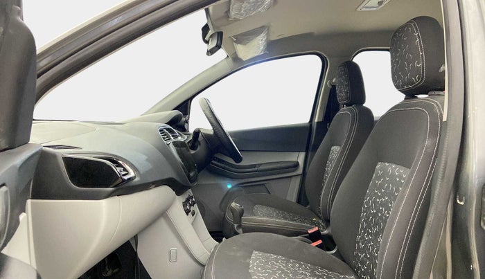 2023 Tata Tiago XT (O) PETROL, Petrol, Manual, 12,825 km, Right Side Front Door Cabin