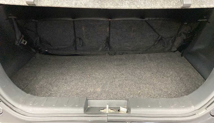 2015 Maruti Alto K10 VXI, Petrol, Manual, 44,871 km, Boot Inside