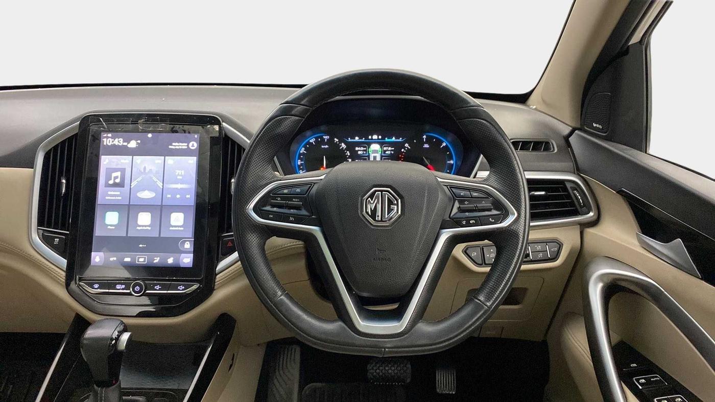 2021 MG HECTOR SHARP 1.5 DCT PETROL, Petrol, Automatic, 39,015 km, Steering Wheel Close Up