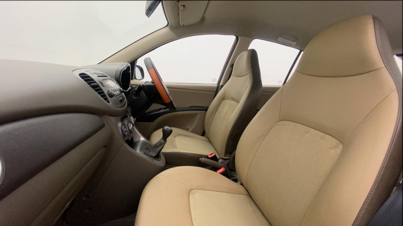 2015 Hyundai i10 SPORTZ 1.1, Petrol, Manual, 39,873 km, Right Side Front Door Cabin