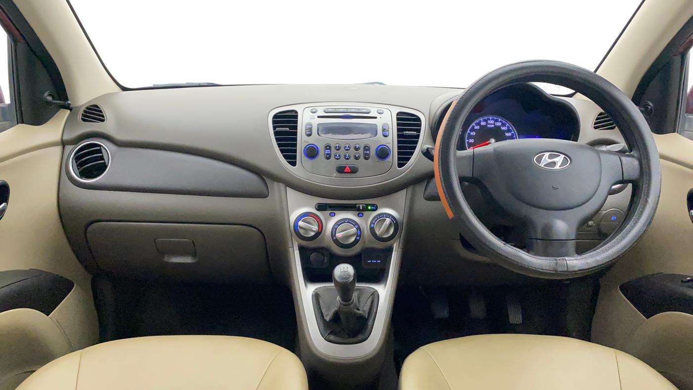 2015 Hyundai i10 SPORTZ 1.1, Petrol, Manual, 39,873 km, Dashboard