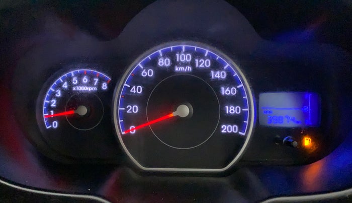 2015 Hyundai i10 SPORTZ 1.1, Petrol, Manual, 39,873 km, Odometer Image