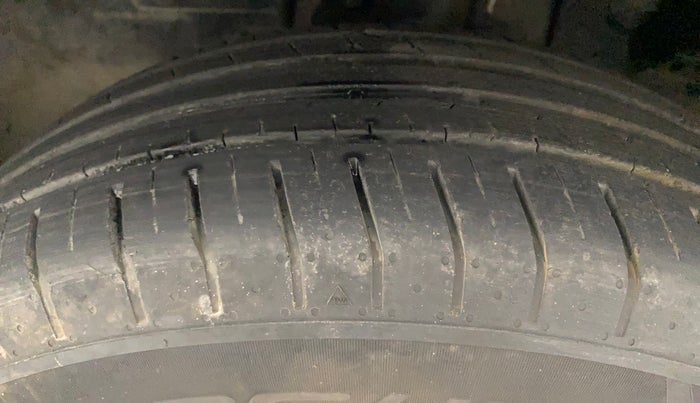 2022 Tata PUNCH ADVENTURE MT, Petrol, Manual, 20,117 km, Left Front Tyre Tread