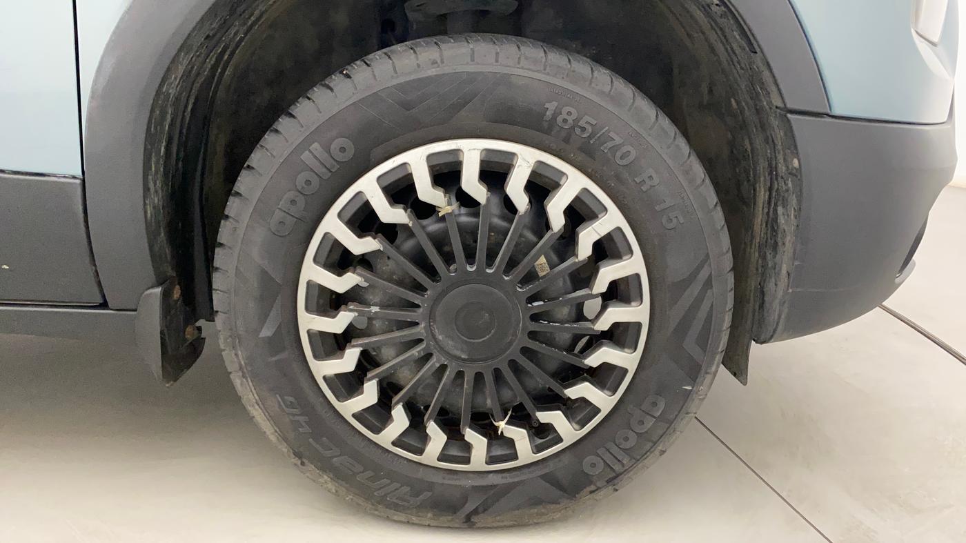 2022 Tata PUNCH ADVENTURE MT, Petrol, Manual, 20,117 km, Right Front Wheel