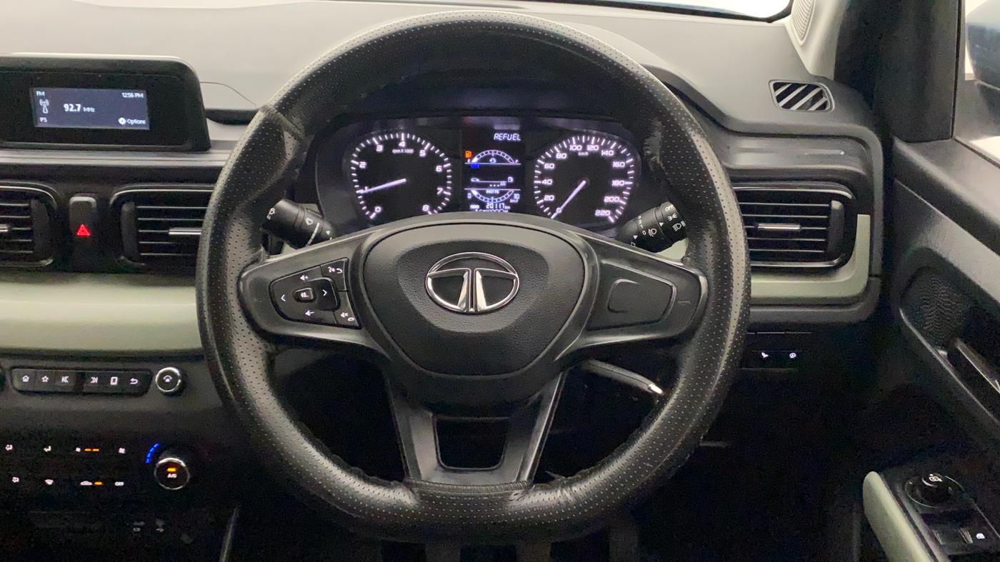 2022 Tata PUNCH ADVENTURE MT, Petrol, Manual, 20,117 km, Steering Wheel Close Up