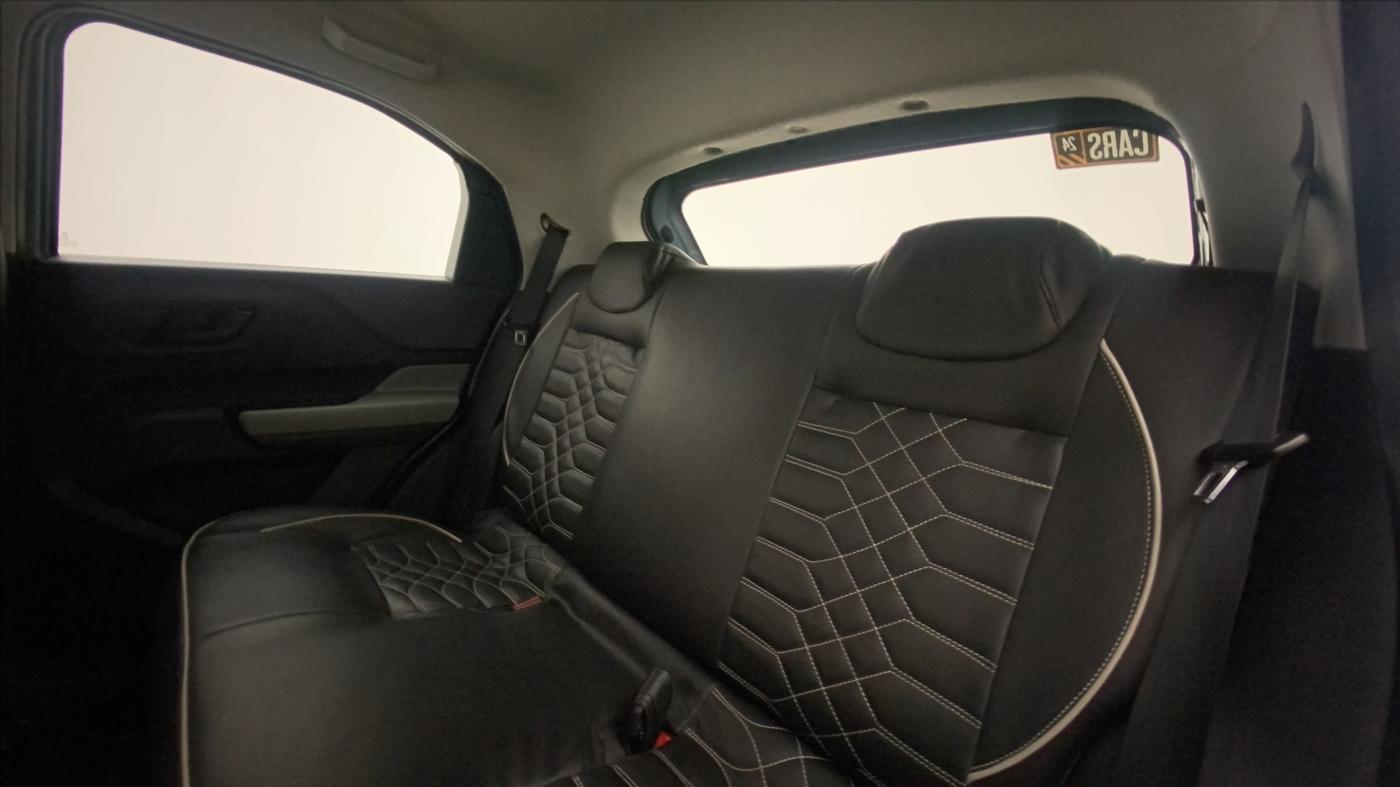 2022 Tata PUNCH ADVENTURE MT, Petrol, Manual, 20,117 km, Right Side Rear Door Cabin