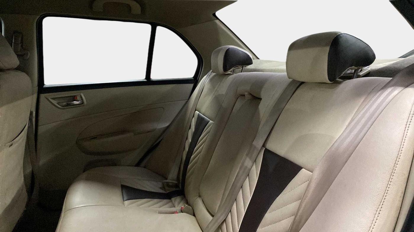 2017 Maruti Swift Dzire ZXI, Petrol, Manual, 34,196 km, Right Side Rear Door Cabin