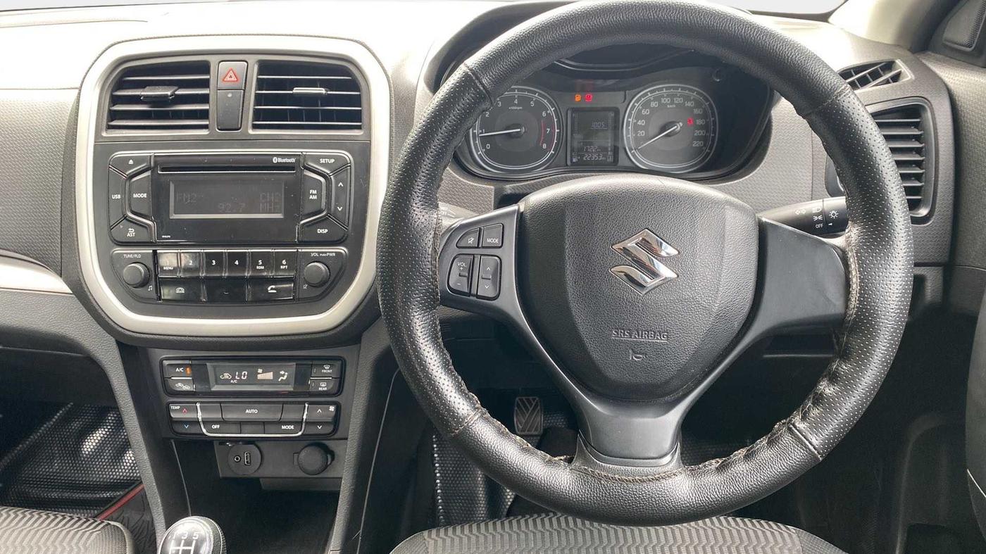 2021 Maruti Vitara Brezza VXI, Petrol, Manual, 22,435 km, Steering Wheel Close Up